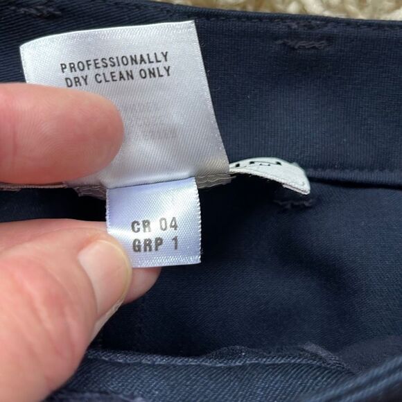 St John Collection by Marie Gray Navy Blue Pants Size 10 EUC - Picture 8 of 16